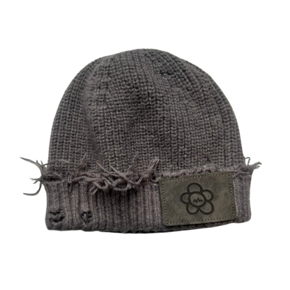 DISTRESSES BEANIE